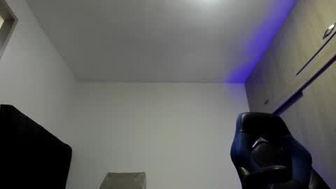 Snapshot of male_pussy chatting on 29, 10, 2025 ADAM online show from 29, 10, 2025