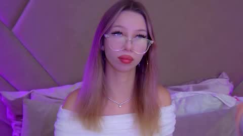 Malialandre online show from 1, 10, 2025