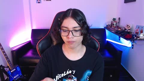 Snapshot of malik_harrison_ chatting on 4, 1, 2025 Malik online show from 4, 1, 2025