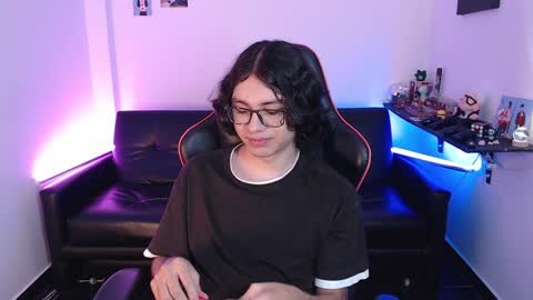 Snapshot of malik_harrison_ chatting on 11, 1, 2025 Malik online show from 11, 1, 2025