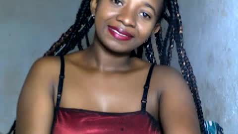 malinah01 online show from 14, 12, 2024