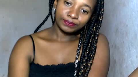 malinah01 online show from 14, 12, 2024