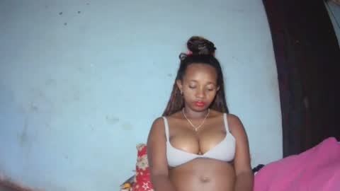 malinah01 online show from 24, 9, 2025