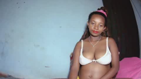 malinah01 online show from 29, 9, 2025