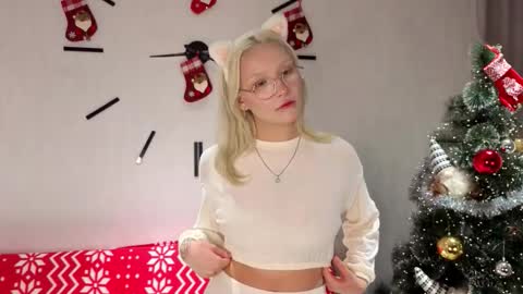 Evelyn online show from 7, 1, 2026