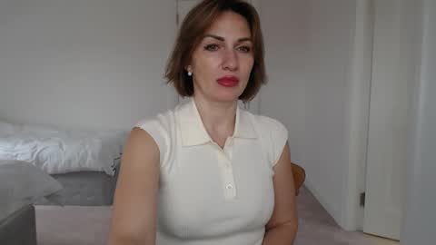 Snapshot of mallinia chatting on 11, 2, 2025 mallinia online show from 11, 2, 2025