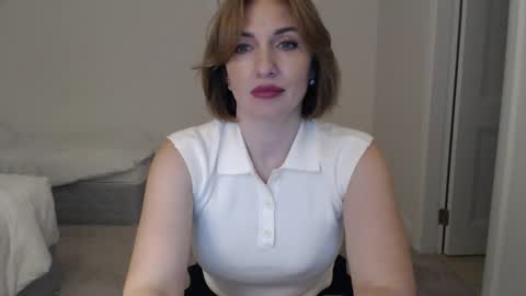 Snapshot of mallinia chatting on 10, 3, 2025 mallinia online show from 10, 3, 2025