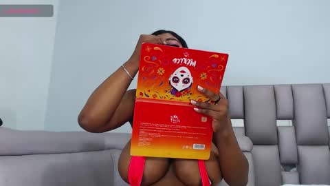 malorybrown online show from 5, 2, 2026