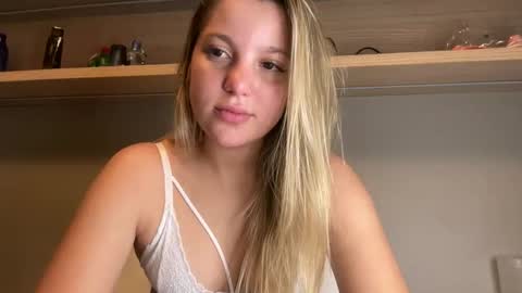 Snapshot of maluestanislau chatting on 22, 10, 2025 maluestanislau online show from 22, 10, 2025