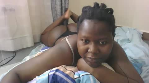 mamasita2023 online show from 25, 1, 2025