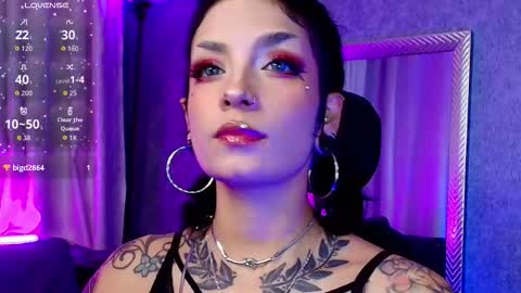   online show from 19, 9, 2025