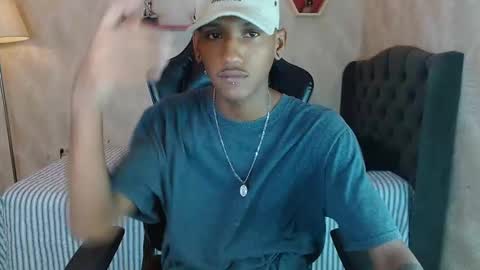 man_san11 online show from 19, 10, 2025