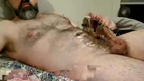 Snapshot of mandimebear17 chatting on 14, 2, 2025 Man Dime Bear17 online show from 14, 2, 2025