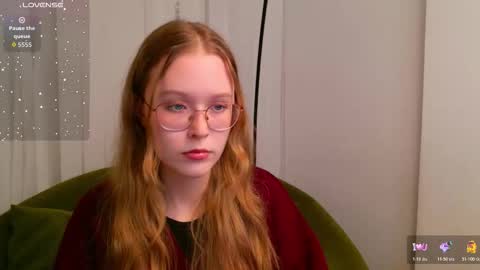 Snapshot of mandymilson chatting on 20, 11, 2025 Mandy online show from 20, 11, 2025