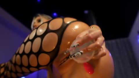 Snapshot of mandypeas chatting on 17, 10, 2025 Anto Lovense is Active My pleasure is in your hands Private is Open online show from 17, 10, 2025