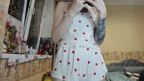 Snapshot of mandyshine chatting on 13, 3, 2026 Mandy online show from 13, 3, 2026