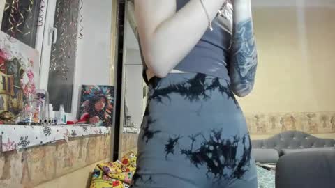 Snapshot of mandyshine chatting on 21, 3, 2026 Mandy online show from 21, 3, 2026