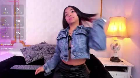 manelyk_evanss online show from 18, 10, 2025