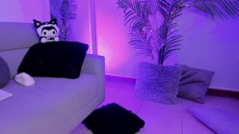Manu Velez  online show from 26, 12, 2024