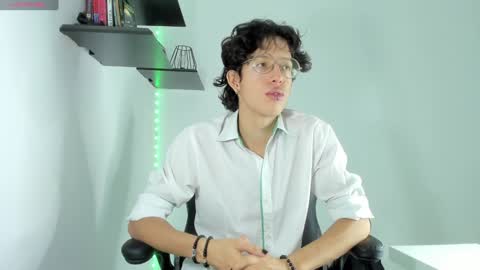 Snapshot of manu_vera8 chatting on 30, 12, 2024 Manuel online show from 30, 12, 2024