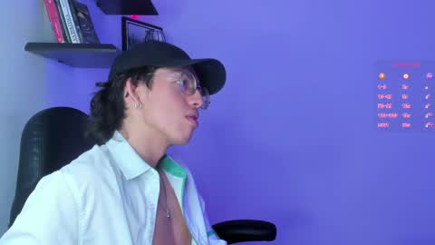 Snapshot of manu_vera8 chatting on 2, 3, 2025 Manuel online show from 2, 3, 2025