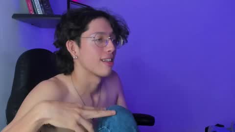 Snapshot of manu_vera8 chatting on 2, 3, 2025 Manuel online show from 2, 3, 2025