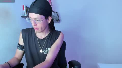 Snapshot of manu_vera8 chatting on 13, 10, 2025 Manuel online show from 13, 10, 2025