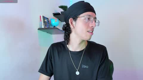 Snapshot of manu_vera8 chatting on 25, 10, 2025 Manuel online show from 25, 10, 2025