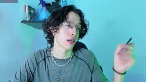 Snapshot of manu_vera8 chatting on 4, 11, 2025 Manuel online show from 4, 11, 2025