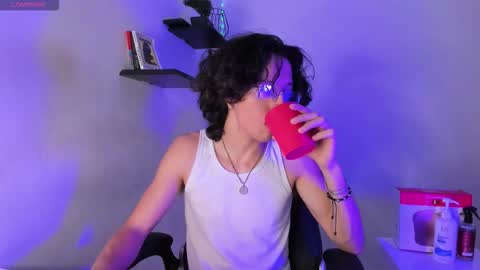 Snapshot of manu_vera8 chatting on 19, 11, 2025 Manuel online show from 19, 11, 2025