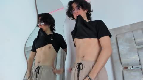 Snapshot of manu_vera8 chatting on 21, 11, 2025 Manuel online show from 21, 11, 2025