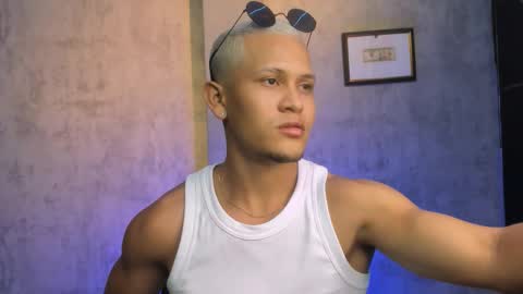 Manuel online show from 12, 11, 2025