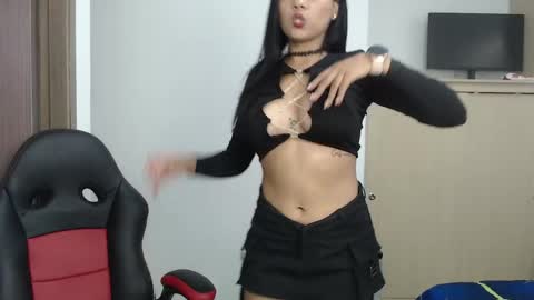 Manuela online show from 2, 3, 2026