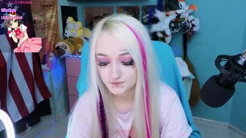 Manuela online show from 2, 3, 2025
