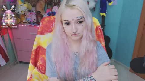 Manuela online show from 7, 11, 2025