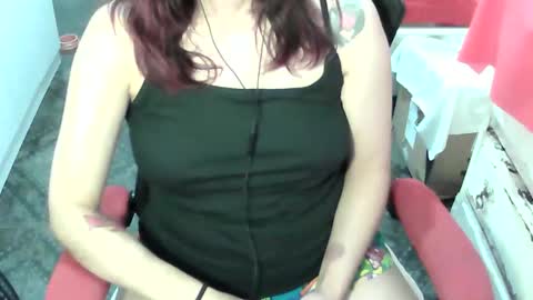 Manu Escarlate online show from 20, 2, 2026