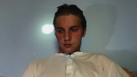 Snapshot of manxoliday chatting on 18, 11, 2025 manxoliday online show from 18, 11, 2025