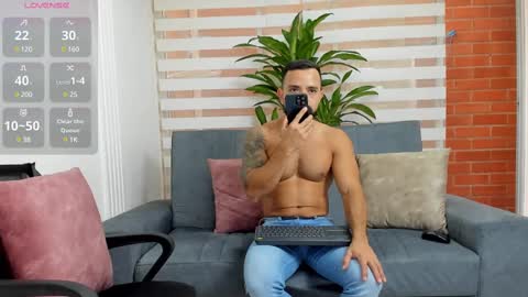 MAOFENIX online show from 31, 1, 2025