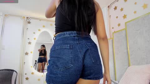 Maraluna online show from 4, 1, 2025