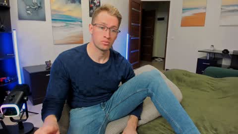 alex marvelxx online show from 8, 1, 2025