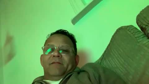 marc280384 online show from 27, 2, 2025
