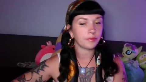 Snapshot of marcelinealtaria chatting on 15, 9, 2025 MarcelineAltaria online show from 15, 9, 2025
