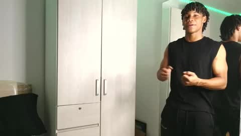 Snapshot of marcelo_dosantos77 chatting on 9, 10, 2025 MARCELO online show from 9, 10, 2025