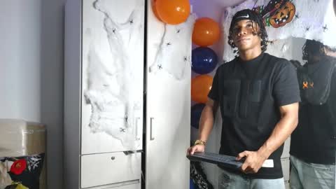 Snapshot of marcelo_dosantos77 chatting on 3, 11, 2025 MARCELO online show from 3, 11, 2025