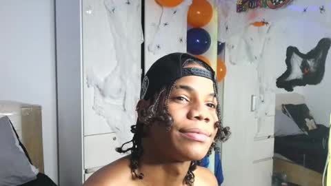 Snapshot of marcelo_dosantos77 chatting on 8, 11, 2025 MARCELO online show from 8, 11, 2025