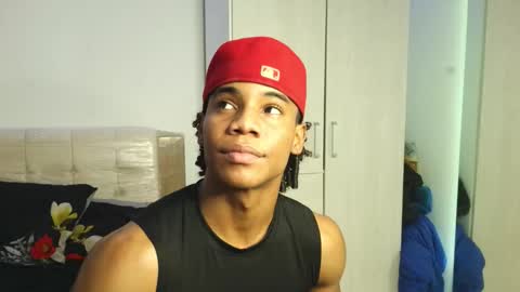 Snapshot of marcelo_dosantos77 chatting on 21, 11, 2025 MARCELO online show from 21, 11, 2025