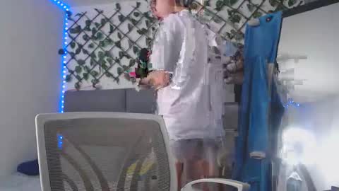 Snapshot of marcelo_m1lk chatting on 1, 11, 2025 marcelo_m1lk online show from 1, 11, 2025