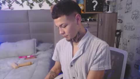 Snapshot of marcelo_m1lk chatting on 4, 11, 2025 marcelo_m1lk online show from 4, 11, 2025