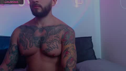 marco_allison43 online show from 16, 12, 2024