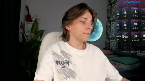 Snapshot of marcus_euphoria chatting on 11, 9, 2025 Marcus online show from 11, 9, 2025